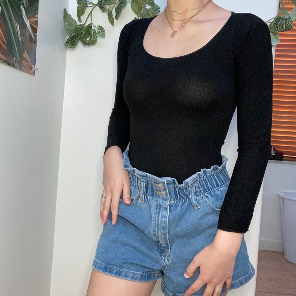 🖤BLACK BODYSUIT🖤